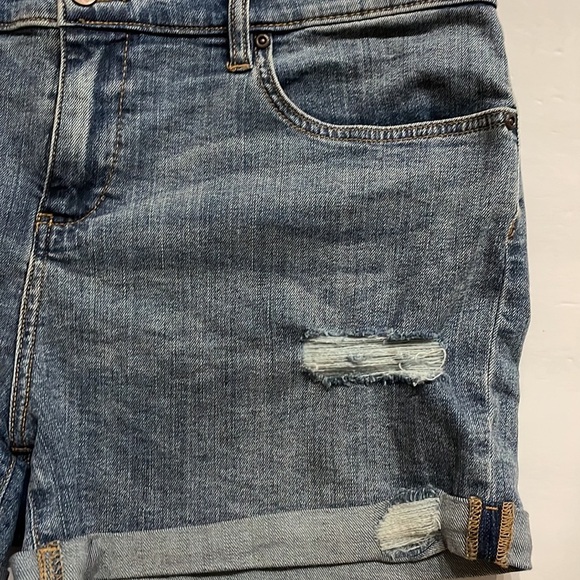 SOHO NY women’s distressed soft cotton stretch denim shorts jean high rise sz 14 - Picture 3 of 12